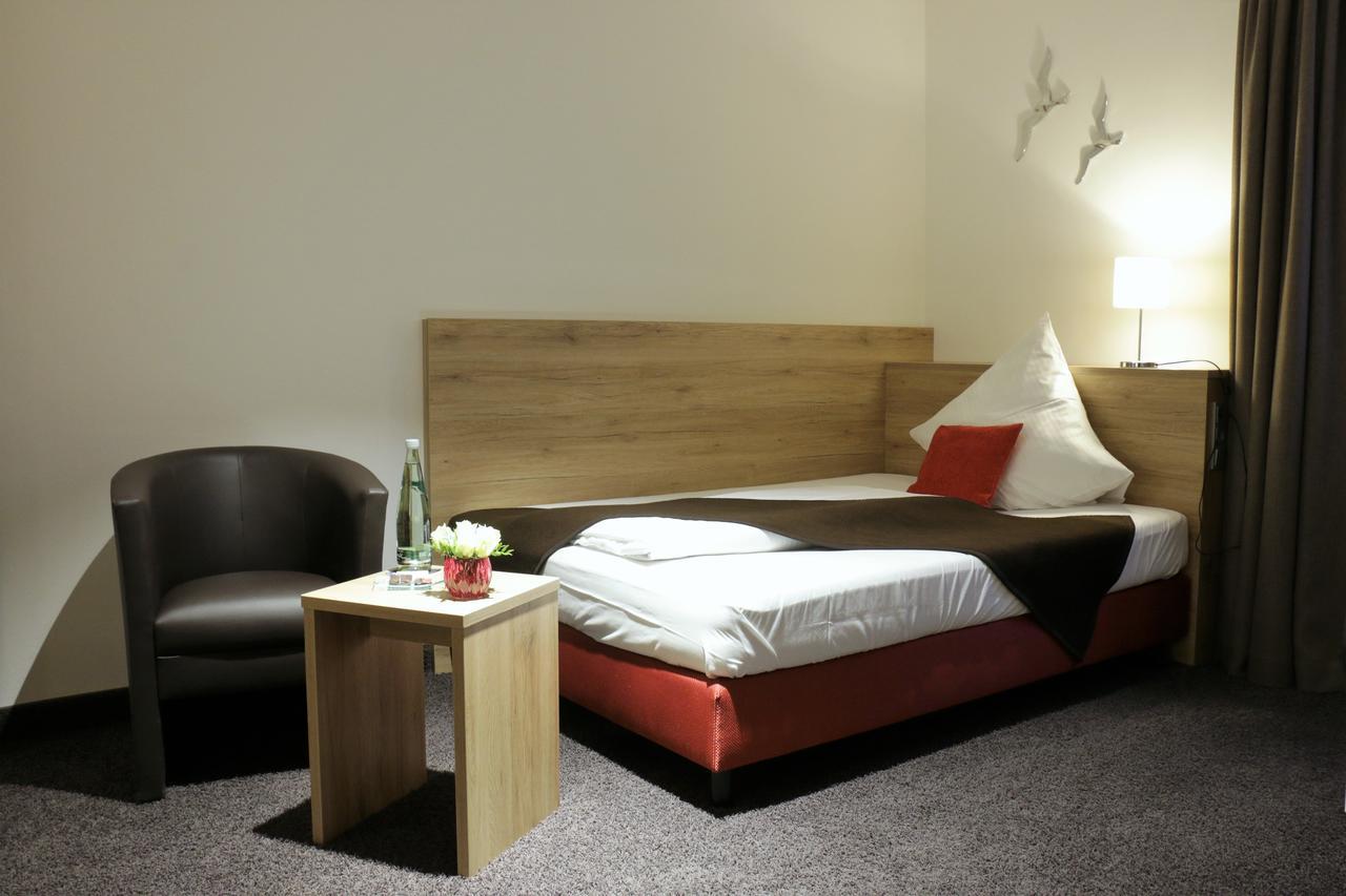 Hotel Witt Am See Weiherhammer Extérieur photo